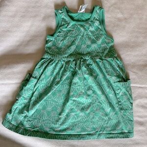 Hanna Andersson green seashell sleeveless sundress with pockets, size 4